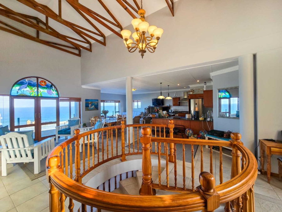 4 Bedroom Property for Sale in Jongensfontein Western Cape